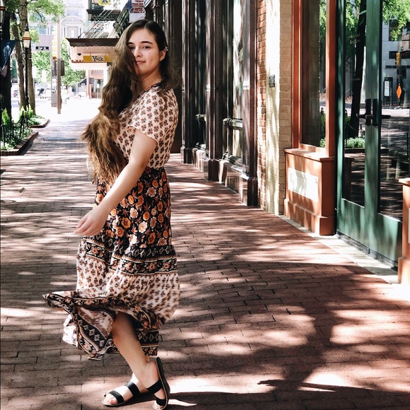 Meet your Posher, Mirna - Picture 4 of 4